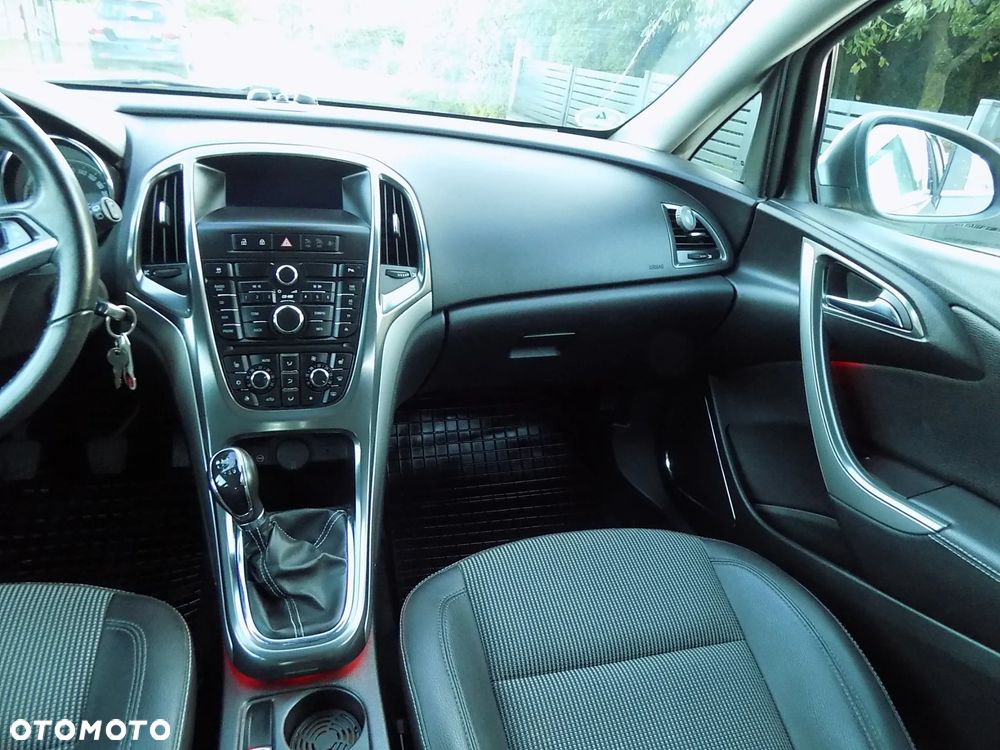 Opel Astra 1.4 Turbo Innovation - 15
