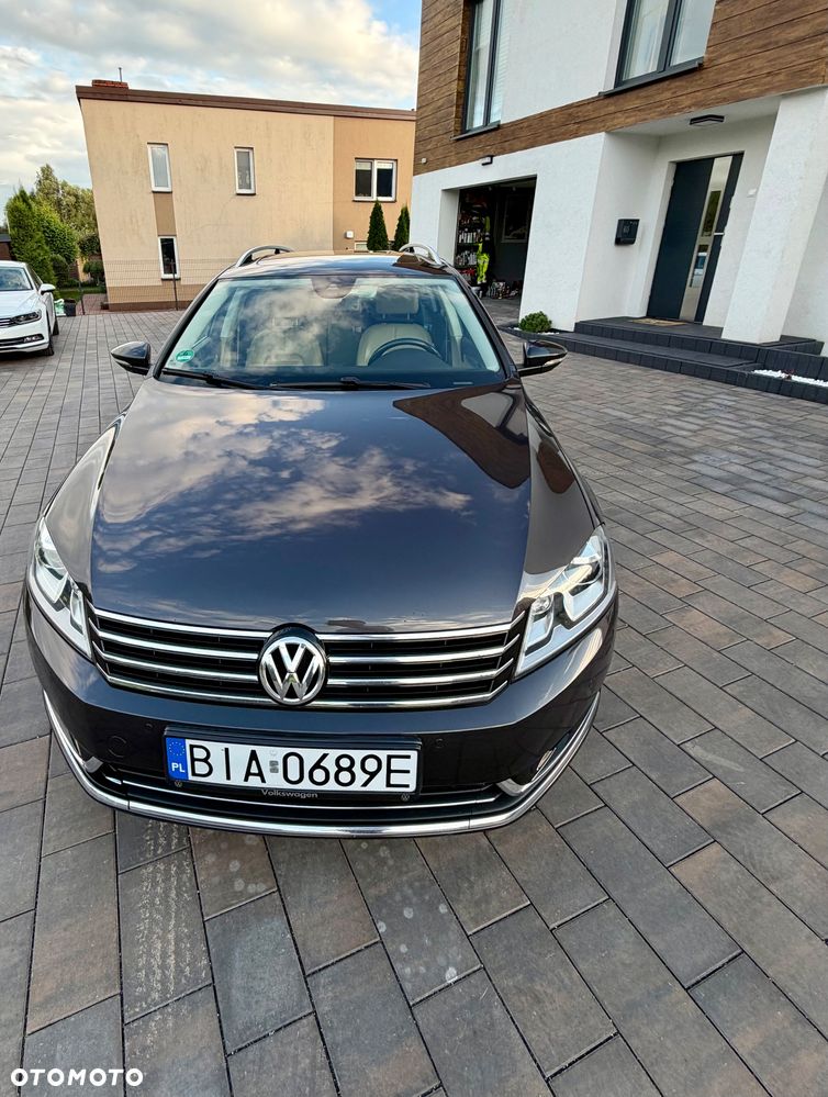 Volkswagen Passat - 2