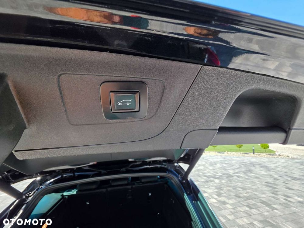 Opel Insignia - 30
