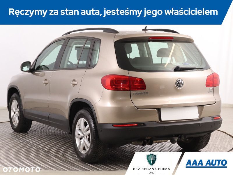 Volkswagen Tiguan - 5