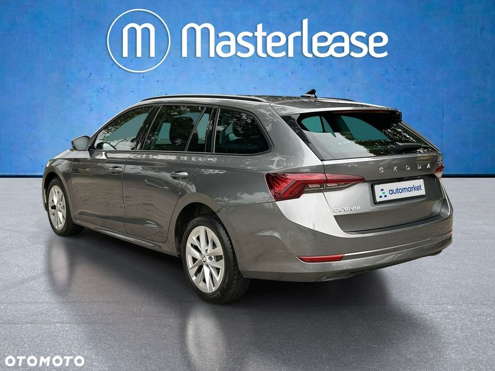 Skoda Octavia - 8