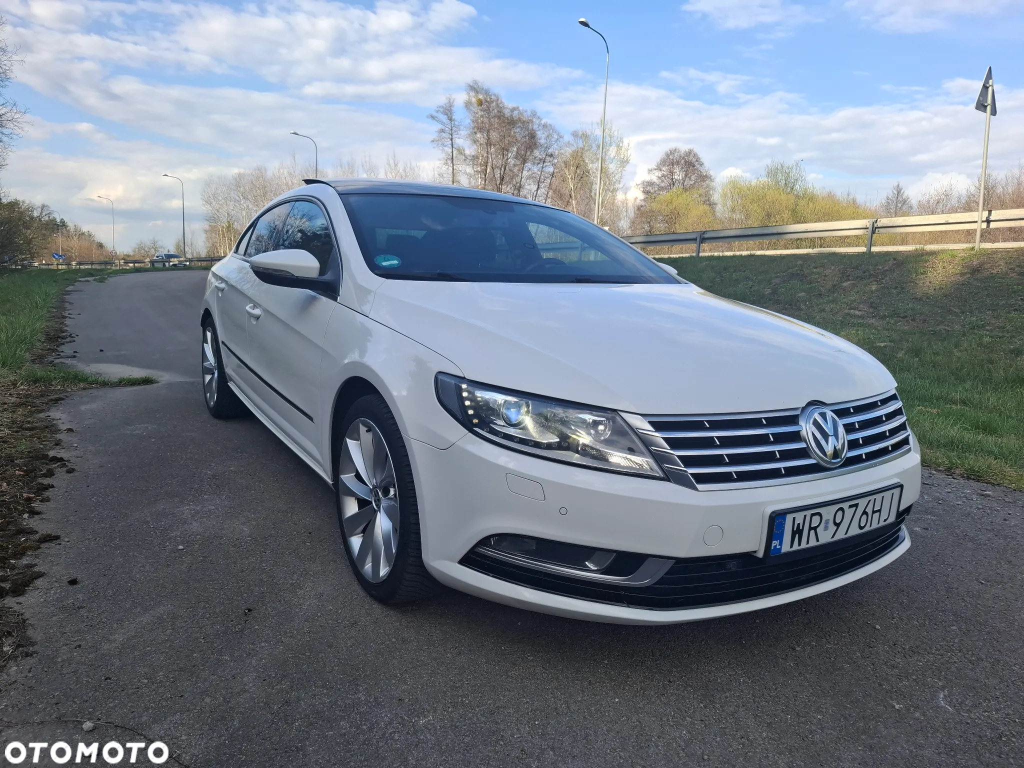 Volkswagen Passat CC - 26