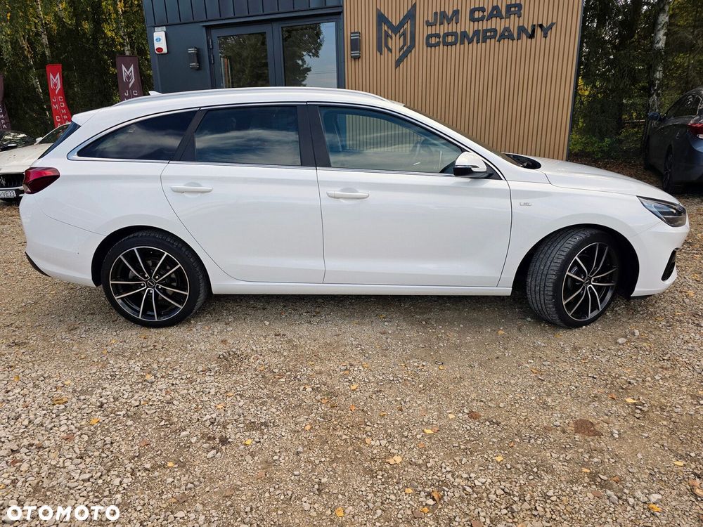 Hyundai i30 - 21
