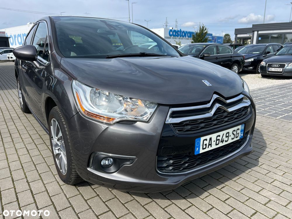Citroën DS4 e-HDi 115 SoChic - 2
