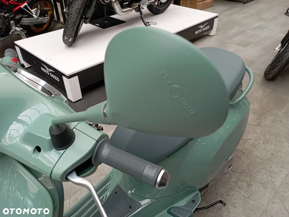 Vespa Primavera - 9