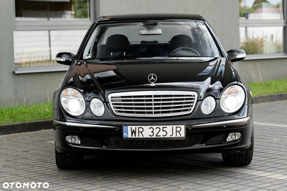 Mercedes-Benz Klasa E 200 Kompressor Automatik Elegance - 39