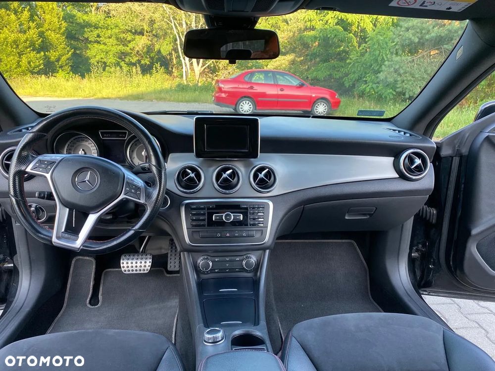 Mercedes-Benz CLA - 6