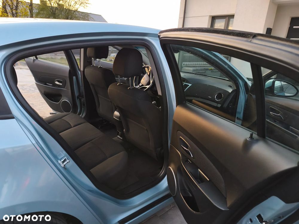 Chevrolet Cruze - 7