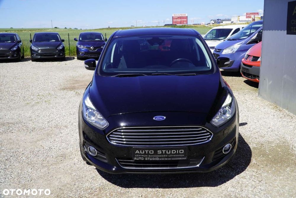 Ford S-Max 2.0 TDCi Titanium PowerShift - 35