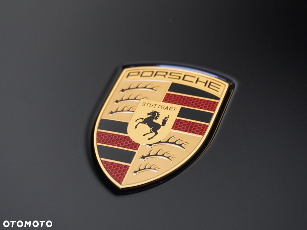 Porsche Cayenne GTS - 9