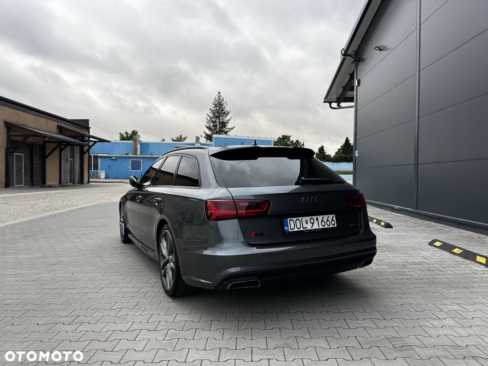 Audi A6 Avant - 4