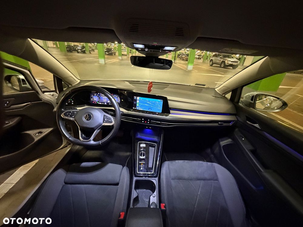 Volkswagen Golf - 16