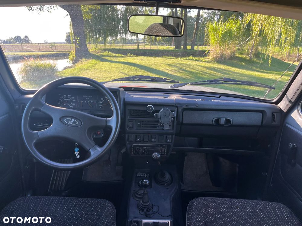 Lada Niva - 16