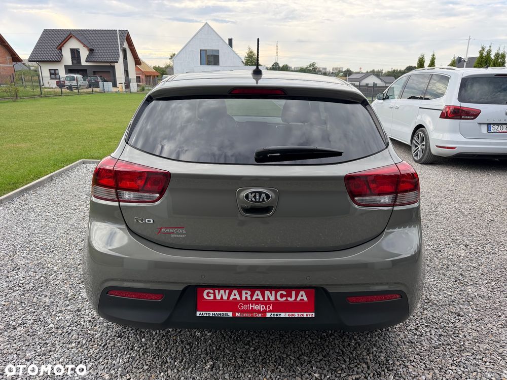 Kia Rio 1.2 Dream Team Edition - 5
