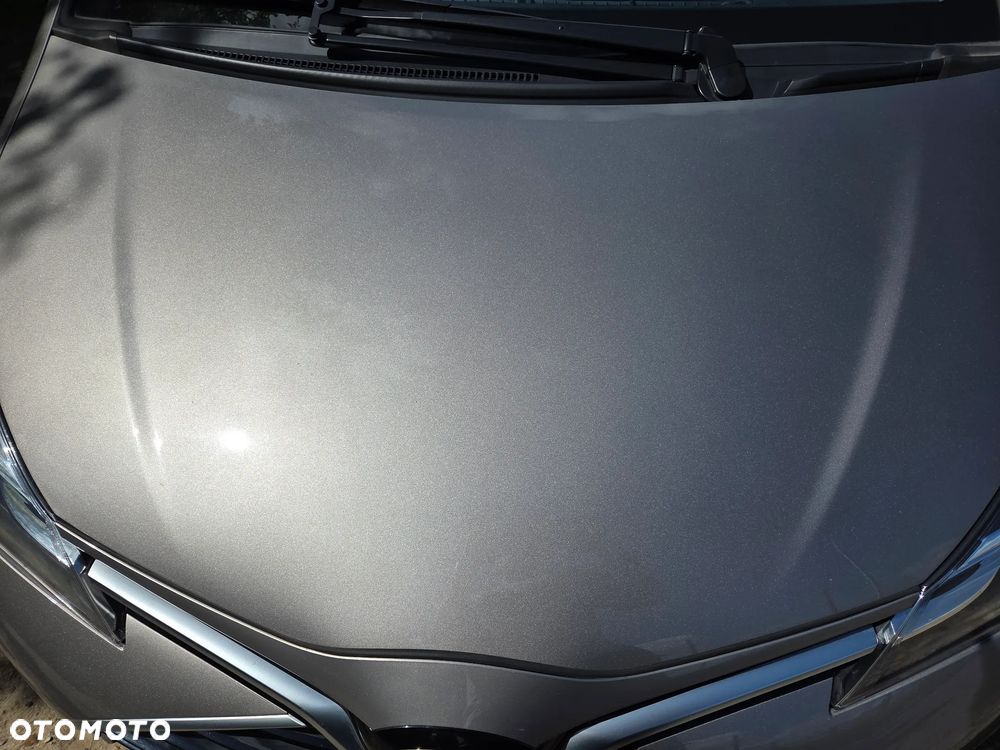 Toyota Yaris Hybrid 100 Premium EU6 - 18