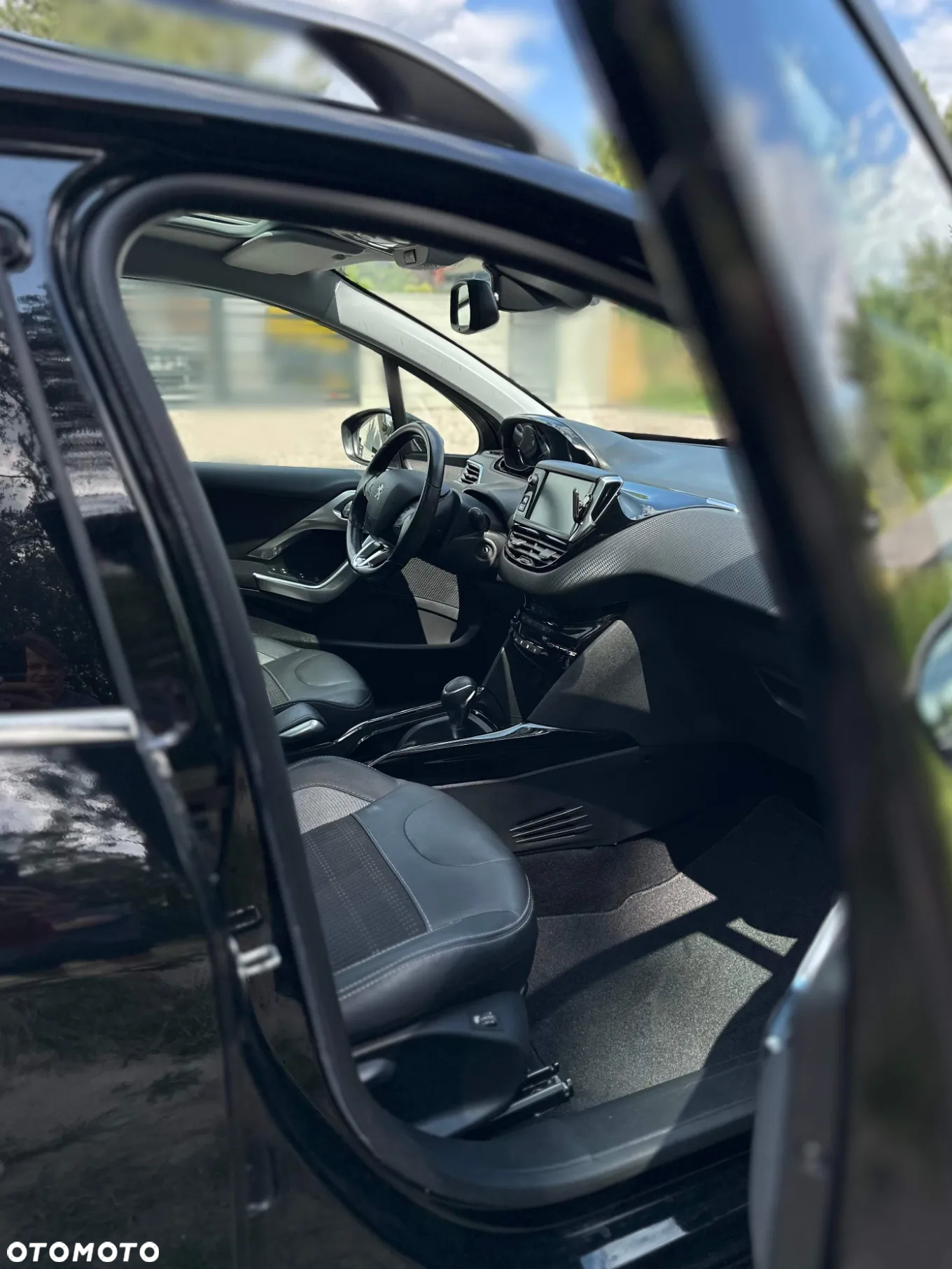 Peugeot 2008 - 23
