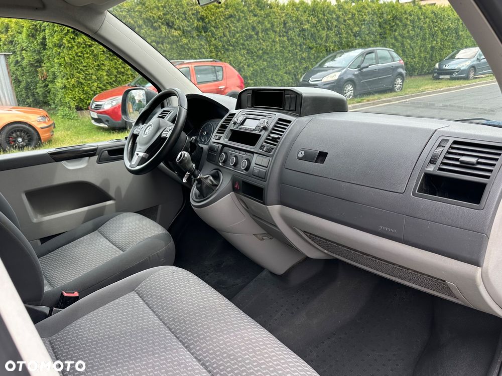 Volkswagen Transporter - 7