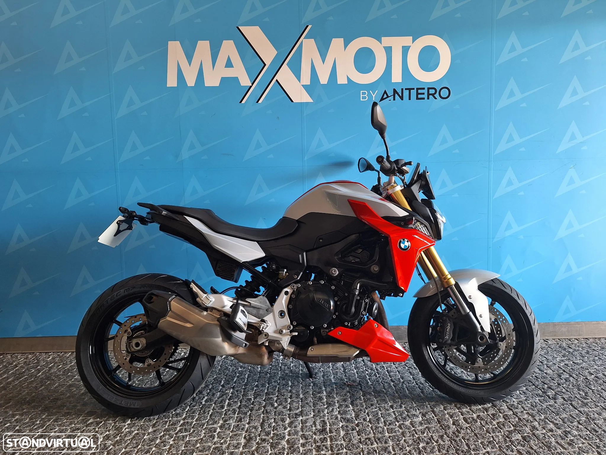 BMW F 900 R - 1