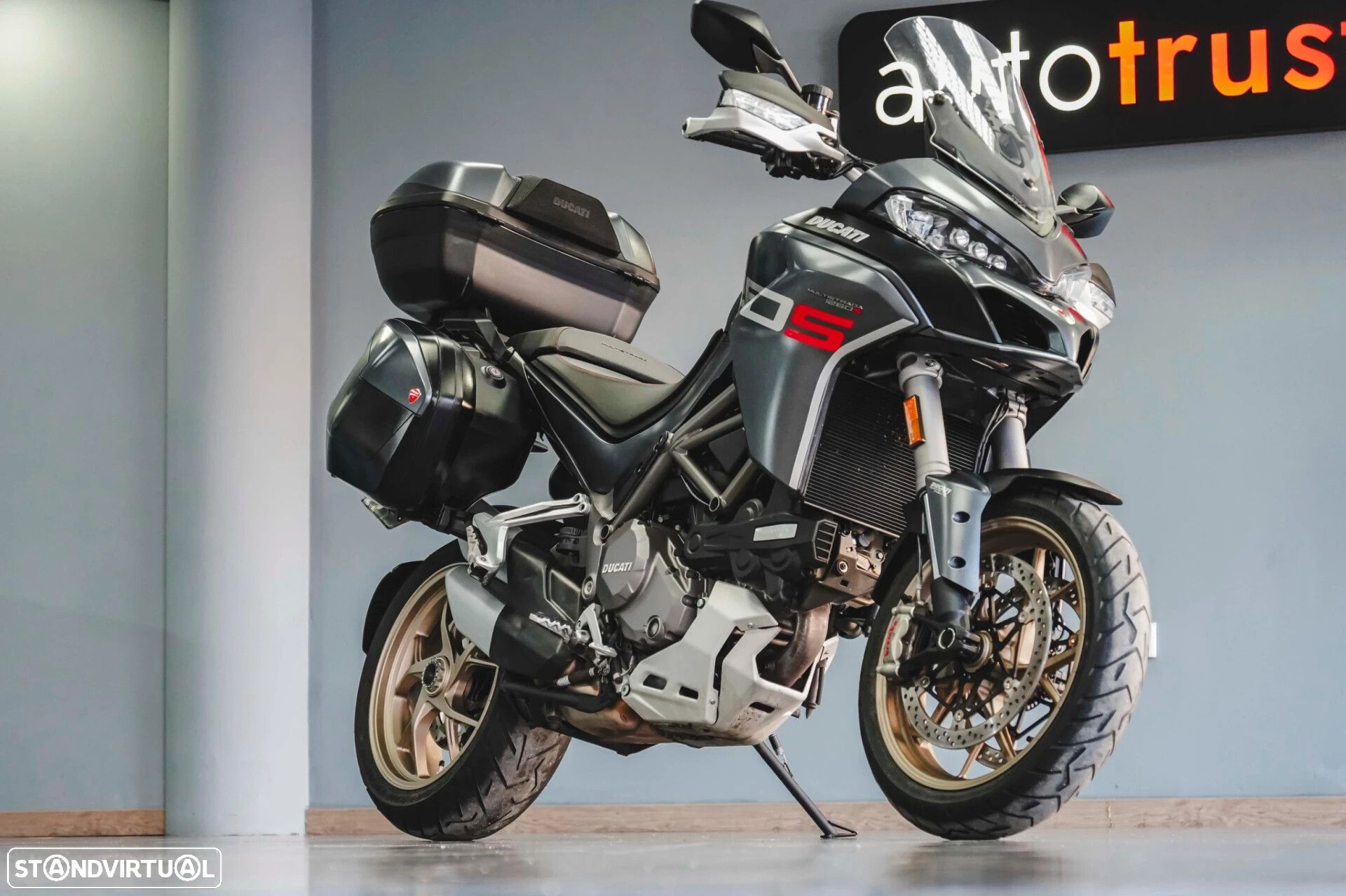 Ducati Multistrada - 4
