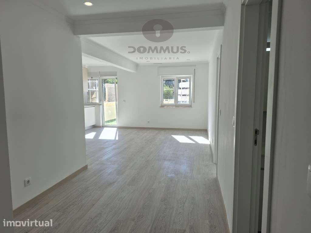 T3 Remodelado com 2 terraços em Massamá - Grande imagem: 4/20
