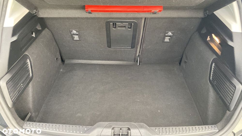 Ford Focus 1.0 EcoBoost mHEV Titanium X - 13