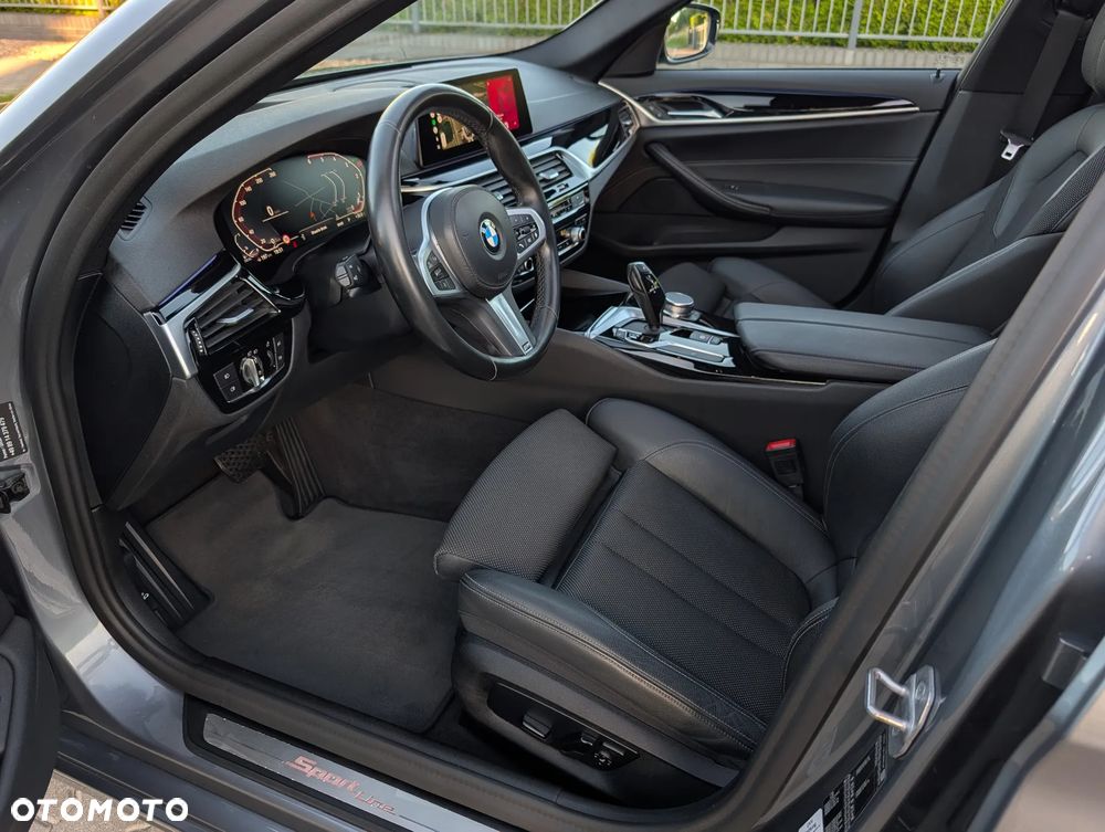 BMW Seria 5 520d Sport Line - 5