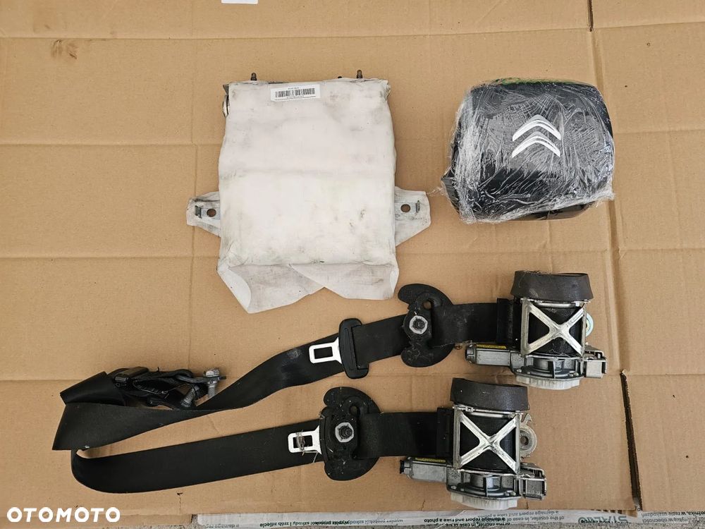 PODUSZKA KIEROWCY PASAŻERA PASY CITROEN C4 CACTUS - 1