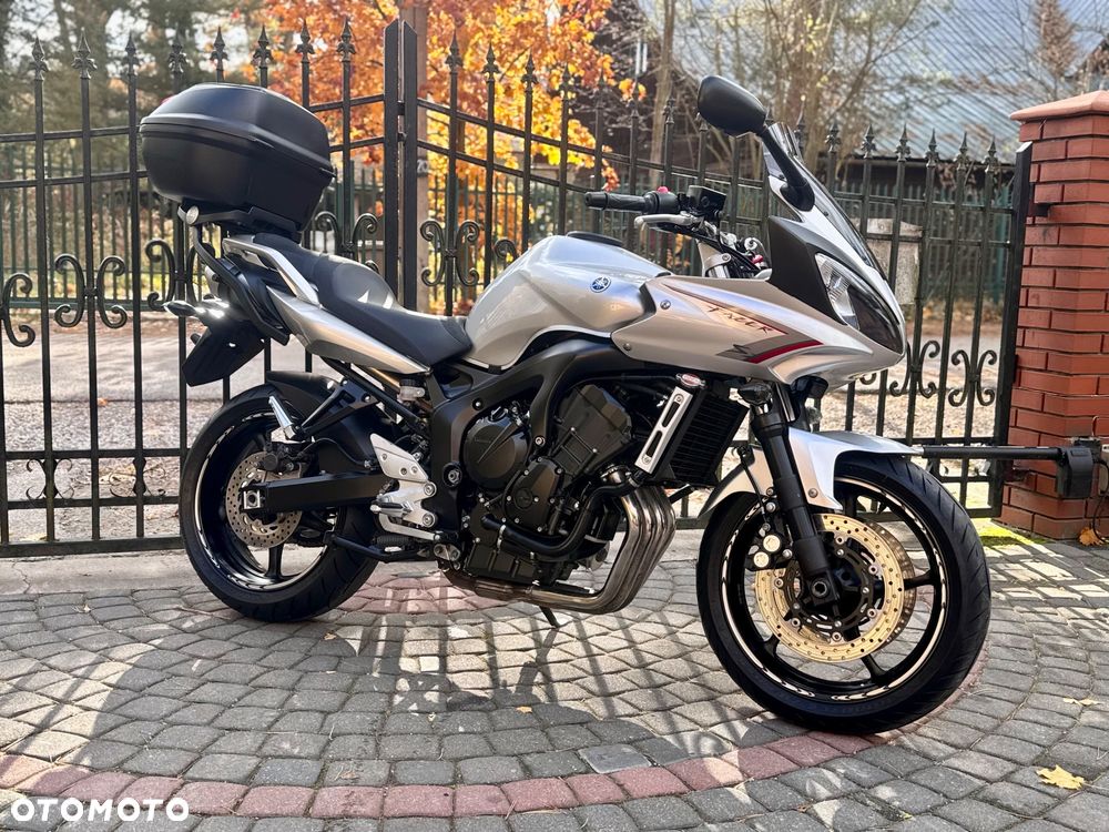 Yamaha FZ6 - 2