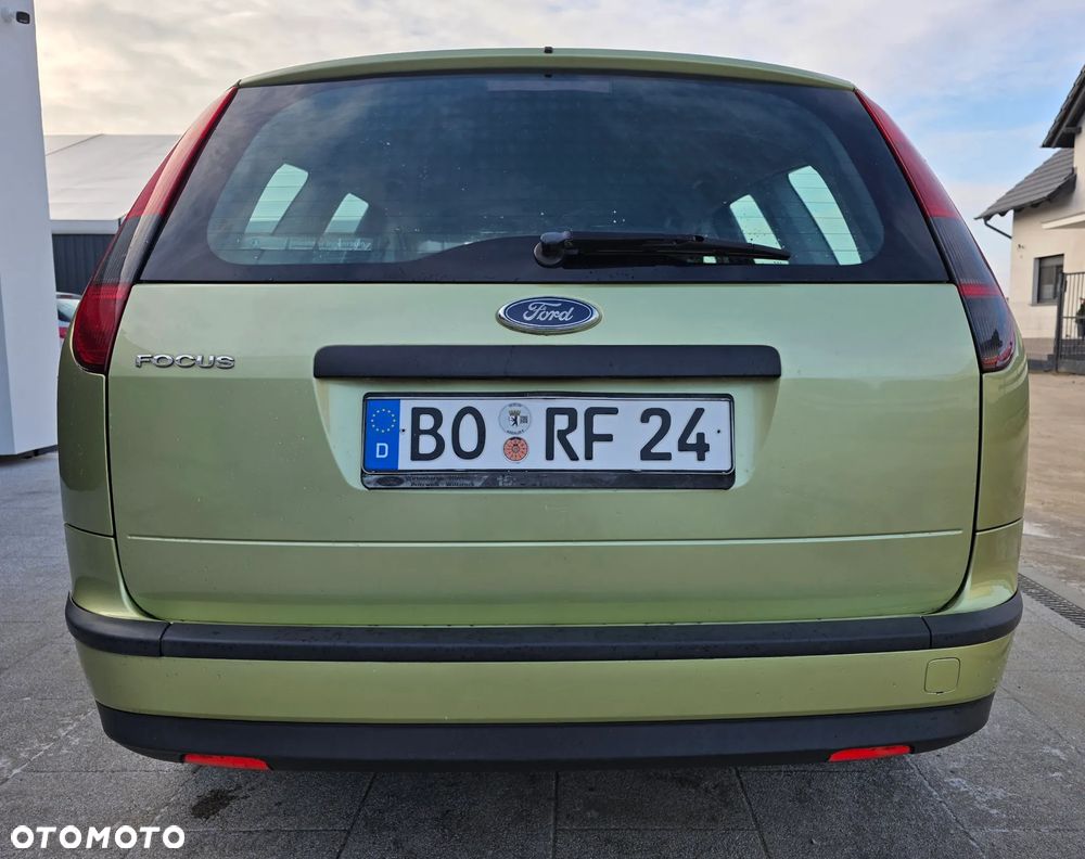 Ford Focus SW 1.6 Turnier Futura - 3