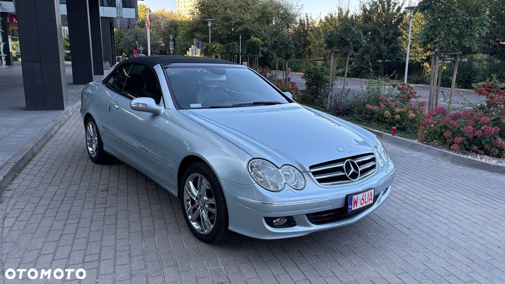 Mercedes-Benz CLK Cabrio 350 7G-TRONIC Elegance - 19