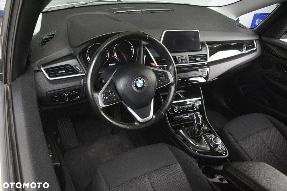 BMW Seria 2 218d Sport Line - 16