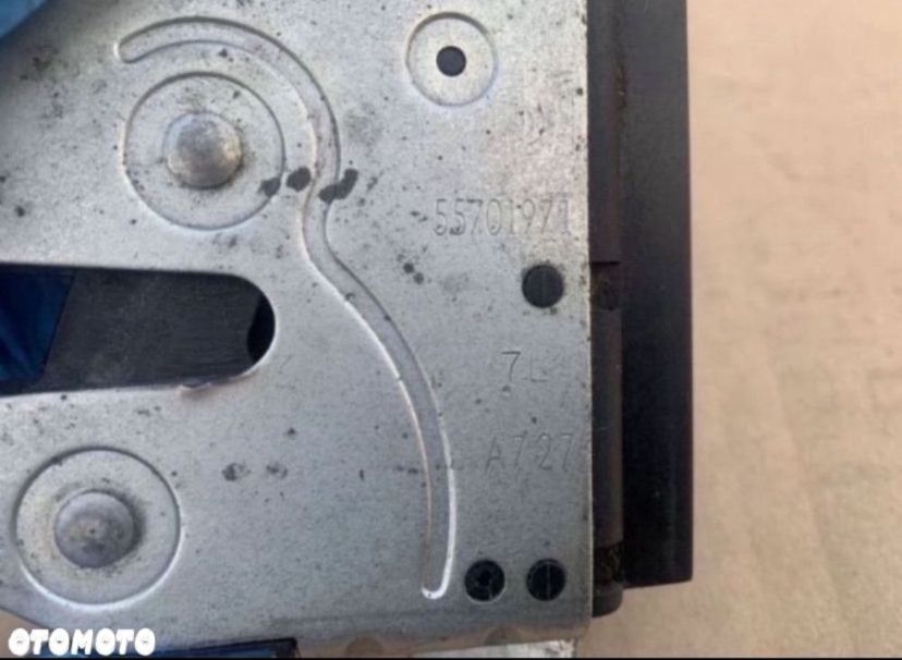 55701970 zamek tylnej klepy tył fiat 500 - 3