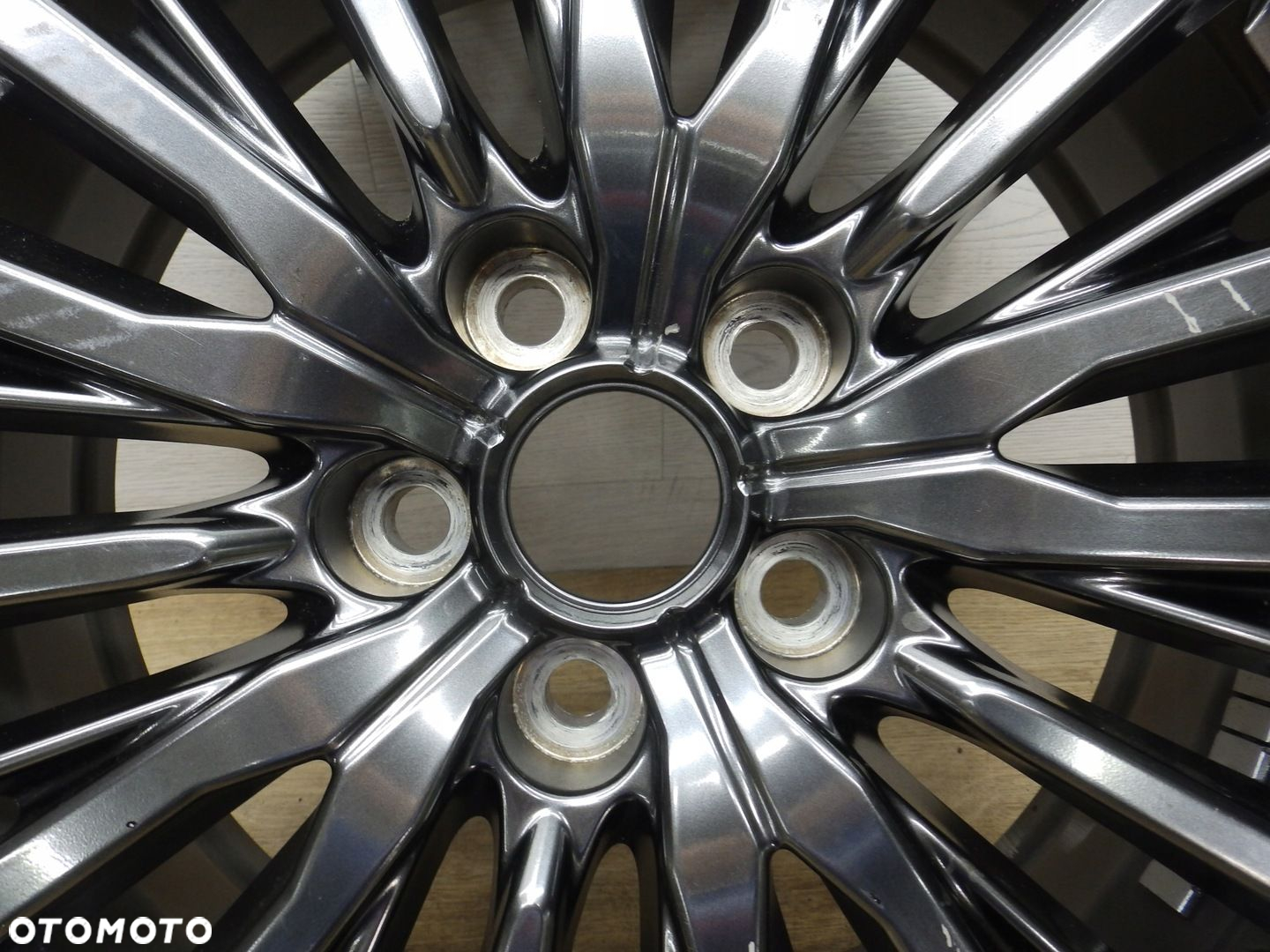 Felga Mitsubishi ASX Outlander Enkei J18x7J Et38 5x114.3 - 2