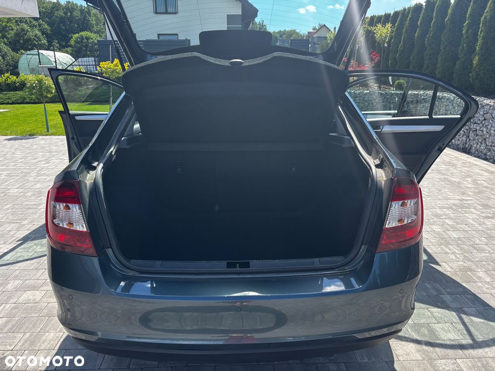 Skoda RAPID 1.4 TSI Ambition DSG - 9