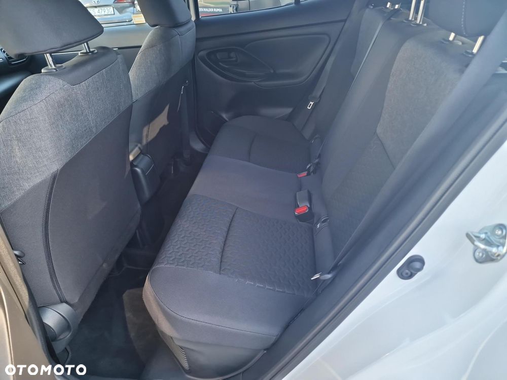 Toyota Yaris Cross Hybrid 1.5 Comfort 4x4 - 9