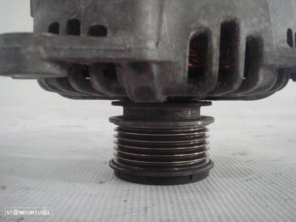 Alternador Audi A3 (8P1) - 2