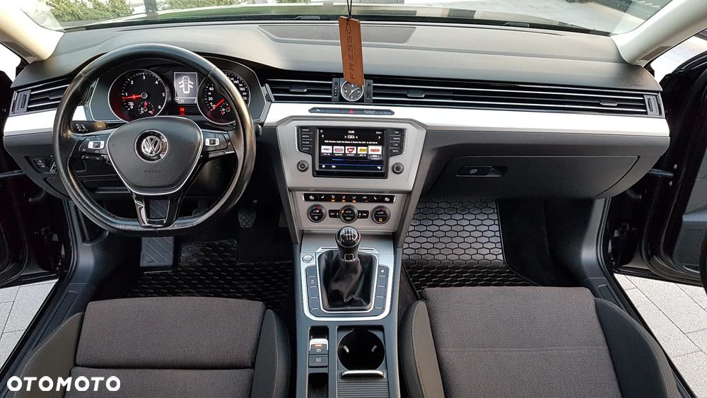 Volkswagen Passat 2.0 TDI BMT Highline - 5