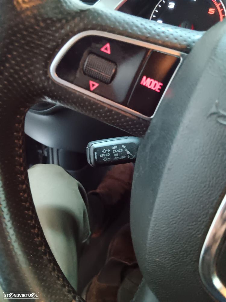 Audi A4 Avant 2.0 TDI DPF S line Sport Pack (plus) - 6