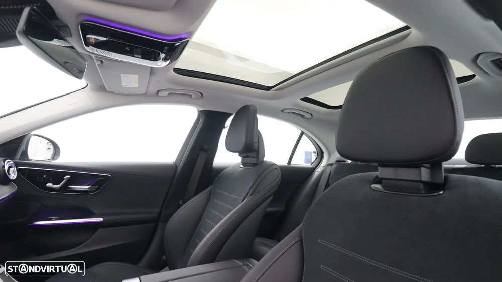 Mercedes-Benz C 300 de AMG Line - 28