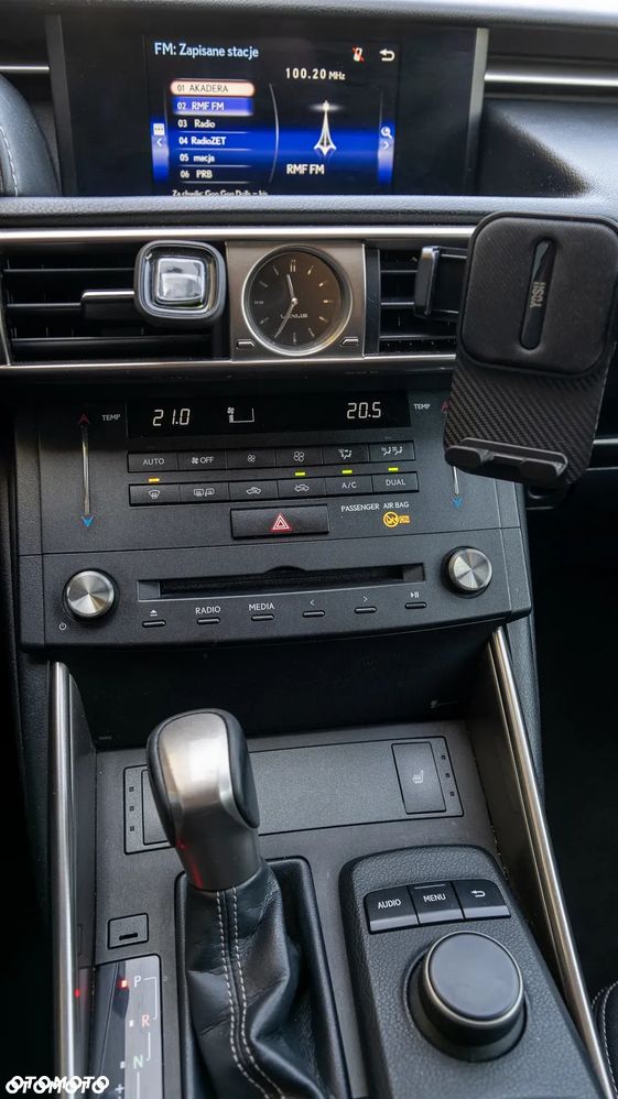 Lexus IS 250 Elite - 12