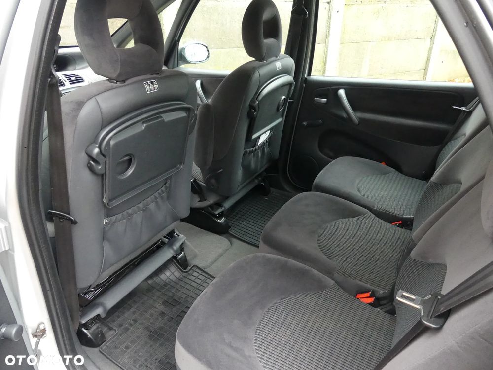 Citroën Xsara Picasso 1.6 Style - 13