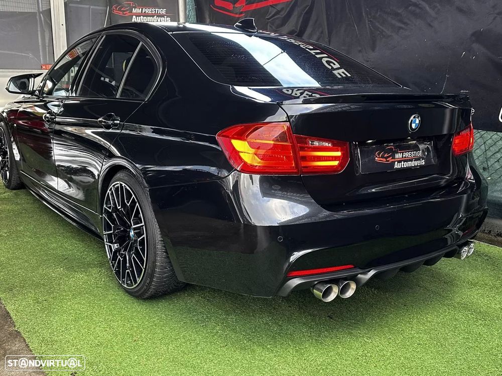 BMW 318 d Pack M - 24