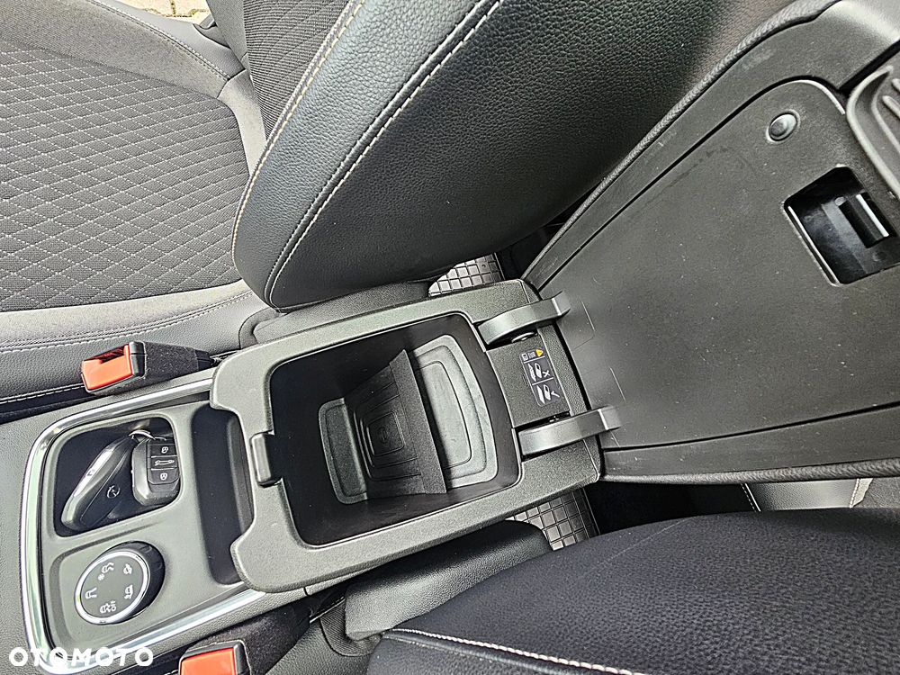 Opel Grandland X 1.5 D Start/Stop Automatik INNOVATION - 32