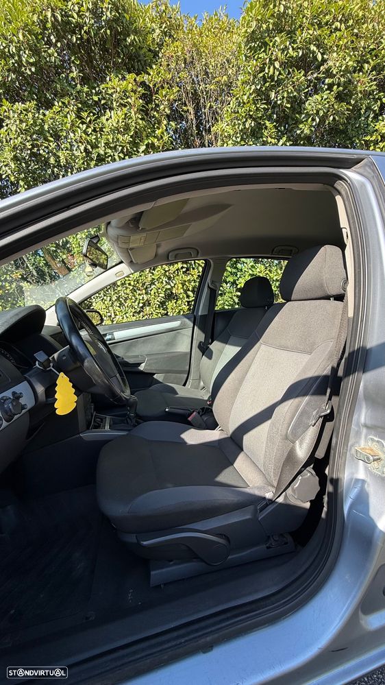 Opel Astra 1.3 CDTi Edition - 9