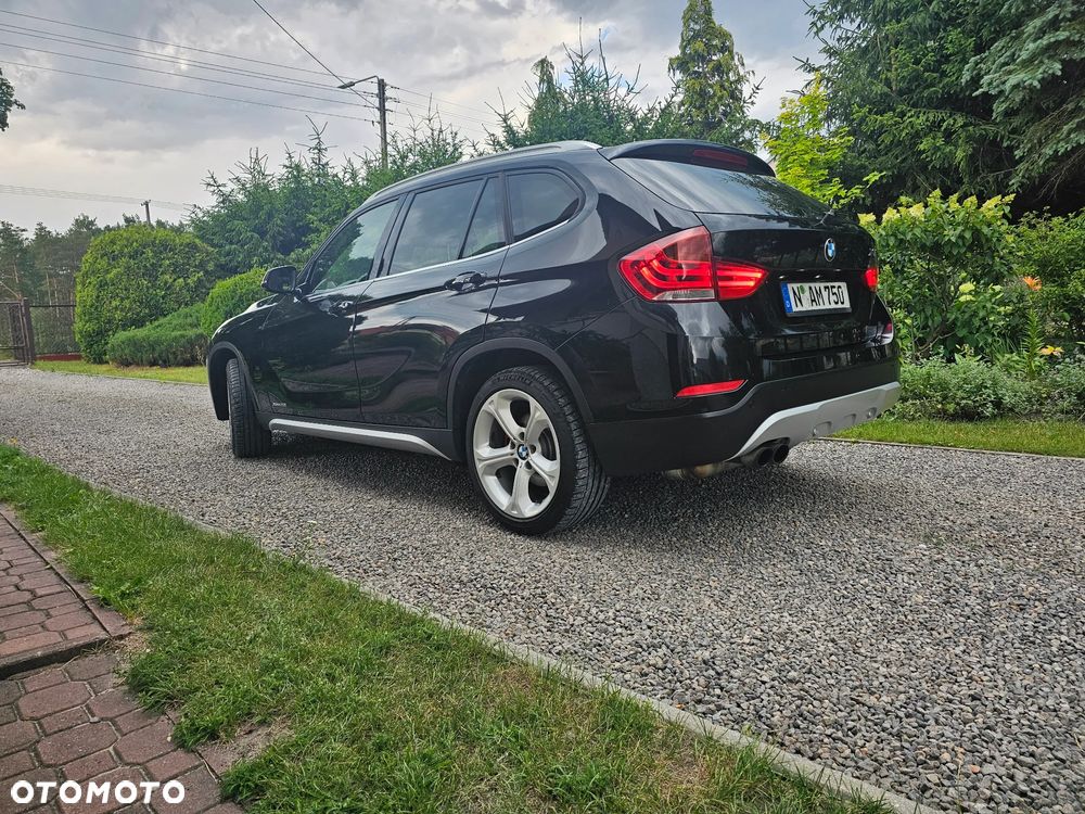 BMW X1 xDrive20i xLine - 6