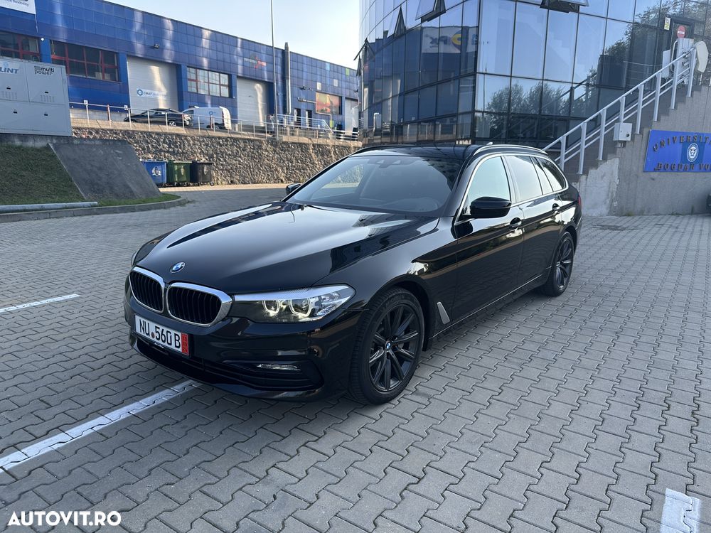 BMW Seria 5 530i xDrive Touring Aut. Sport Line - 1