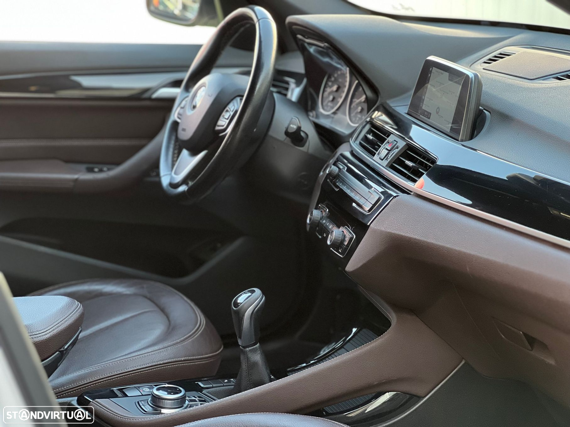 BMW X1 16 d sDrive Line xLine - 10