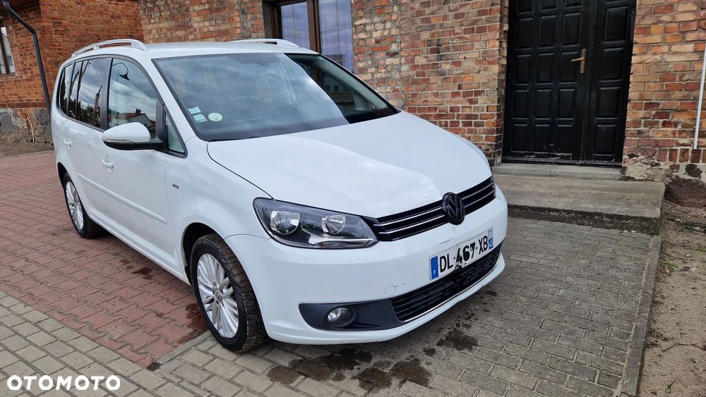 Volkswagen Touran 2.0 TDI DPF BlueMotion Technology DSG Cup - 4