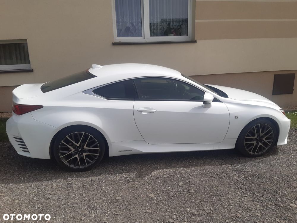 Lexus RC 300h F Sport - 5