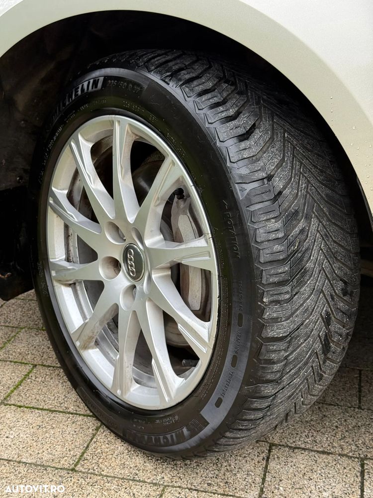 Audi A4 Avant 2.0 TDI S tronic quattro sport - 24